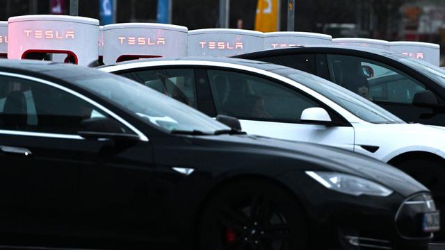 Unternehmens-Fuhrparks: Auf Tesla verzichten? - Unternehmen eröffnen Debatte