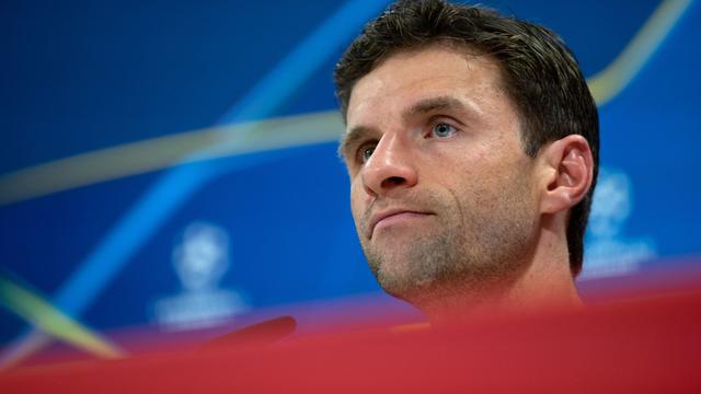 Champions League: Müller mit neuem Vertrag? Routinier scherzt über KI-Video