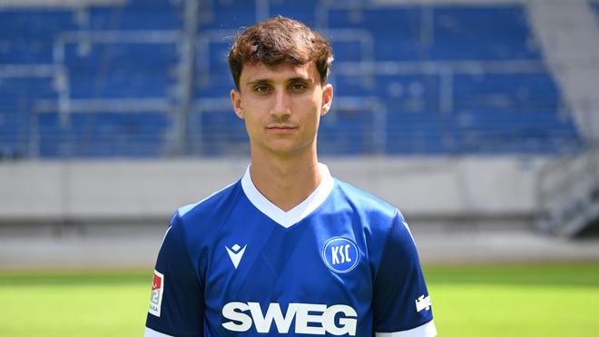 2. Fußball-Bundesliga: Vor Spiel in Elversberg: Karlsruher SC verleiht ...