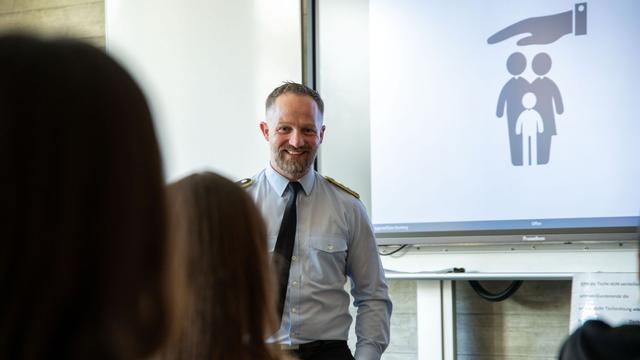 Bildung: Verfassungsklage gegen bayerisches Bundeswehrgesetz
