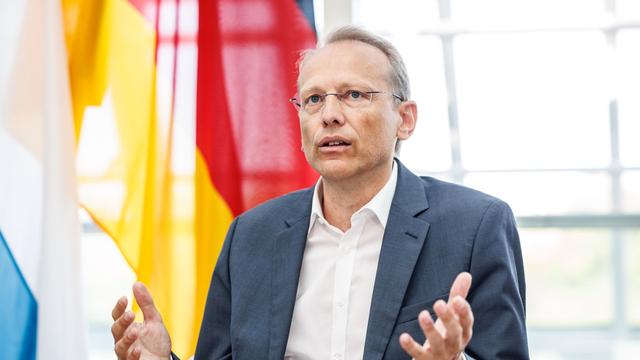 Bundestagswahl: Wahlaufruf der Gewerkschaften für "demokratische Parteien"