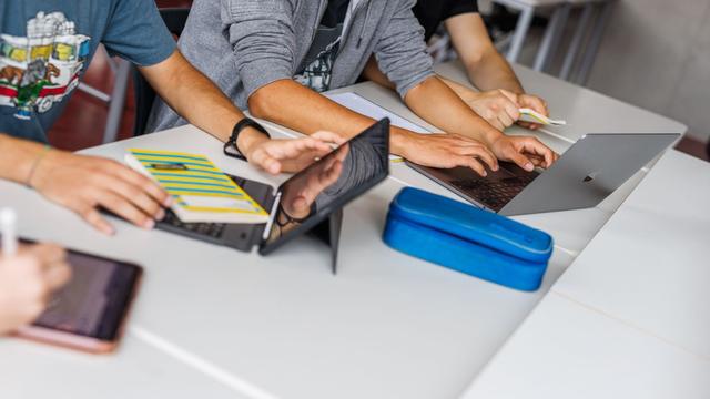 Bildung: Organisationen fordern Ausbau von Erstsprachen-Unterricht