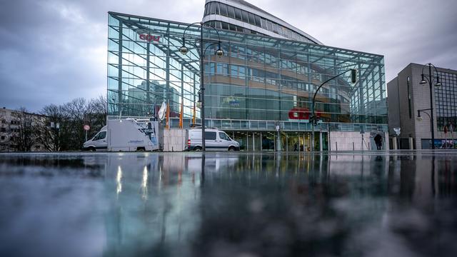 Bundestagswahl: Polizeischutz für Wahlpartys am Sonntag - Aufrufe zu Protest