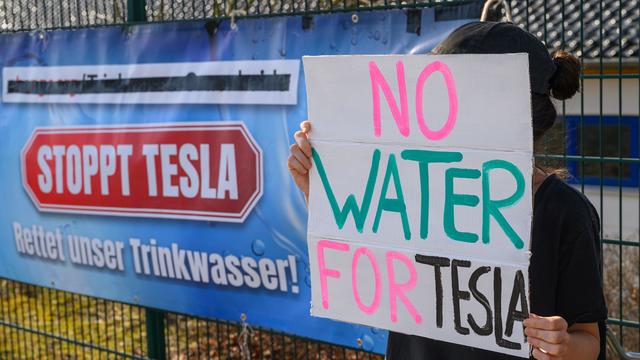 Abwasser: Clinch über Wasservertrag für Tesla hält an
