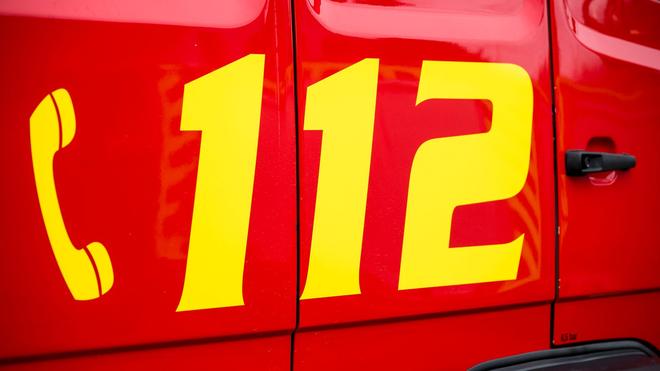 Brand: The bus was already in full fire when the fire brigade arrived at the scene. (Symbol image)