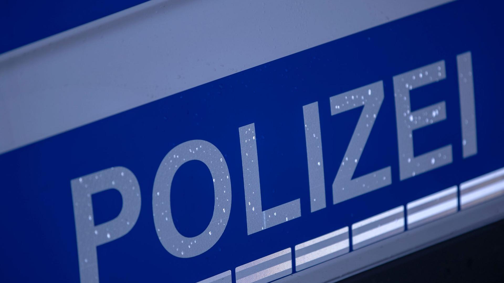 Landkreis Rostock: Leiche in Bach gefunden - Polizei vermutet Unfall