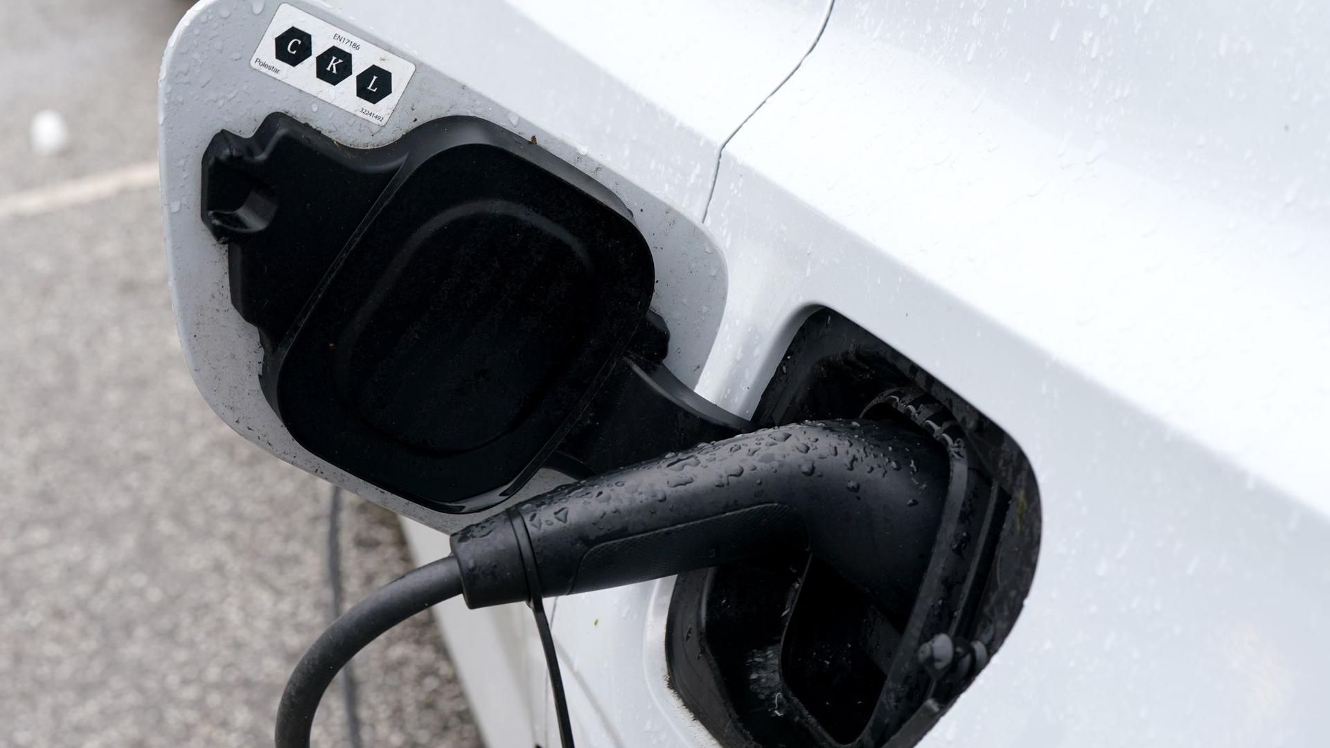 Statistik: E-Auto-Ladepunkte in Hamburg um gut ein Fünftel gestiegen