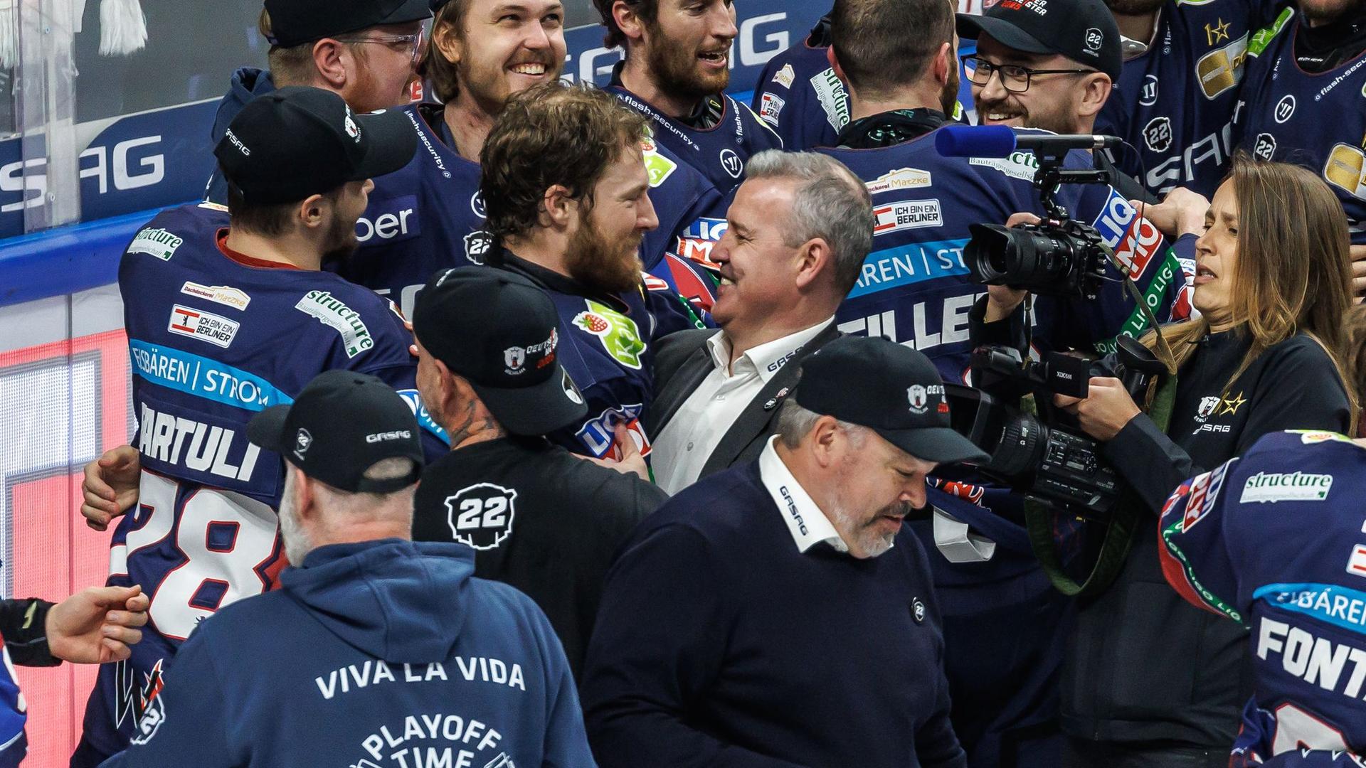 Deutsche Eishockey Liga: Nach Titel für Tobi: Eisbären Berlin setzen auf Kontinuität