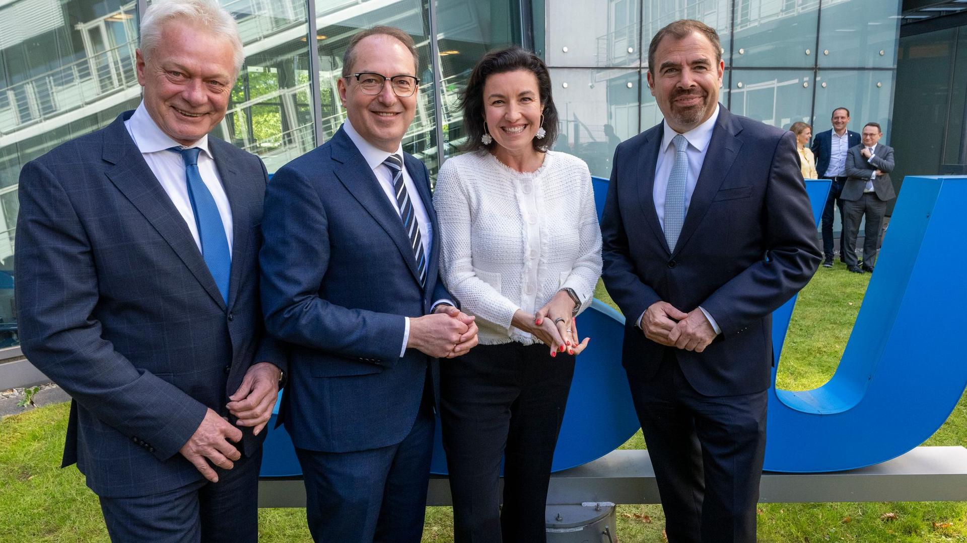 Regierungsbildung: CSU: Mit "Digital Doro" und "schwarzem Metzger" nach Berlin