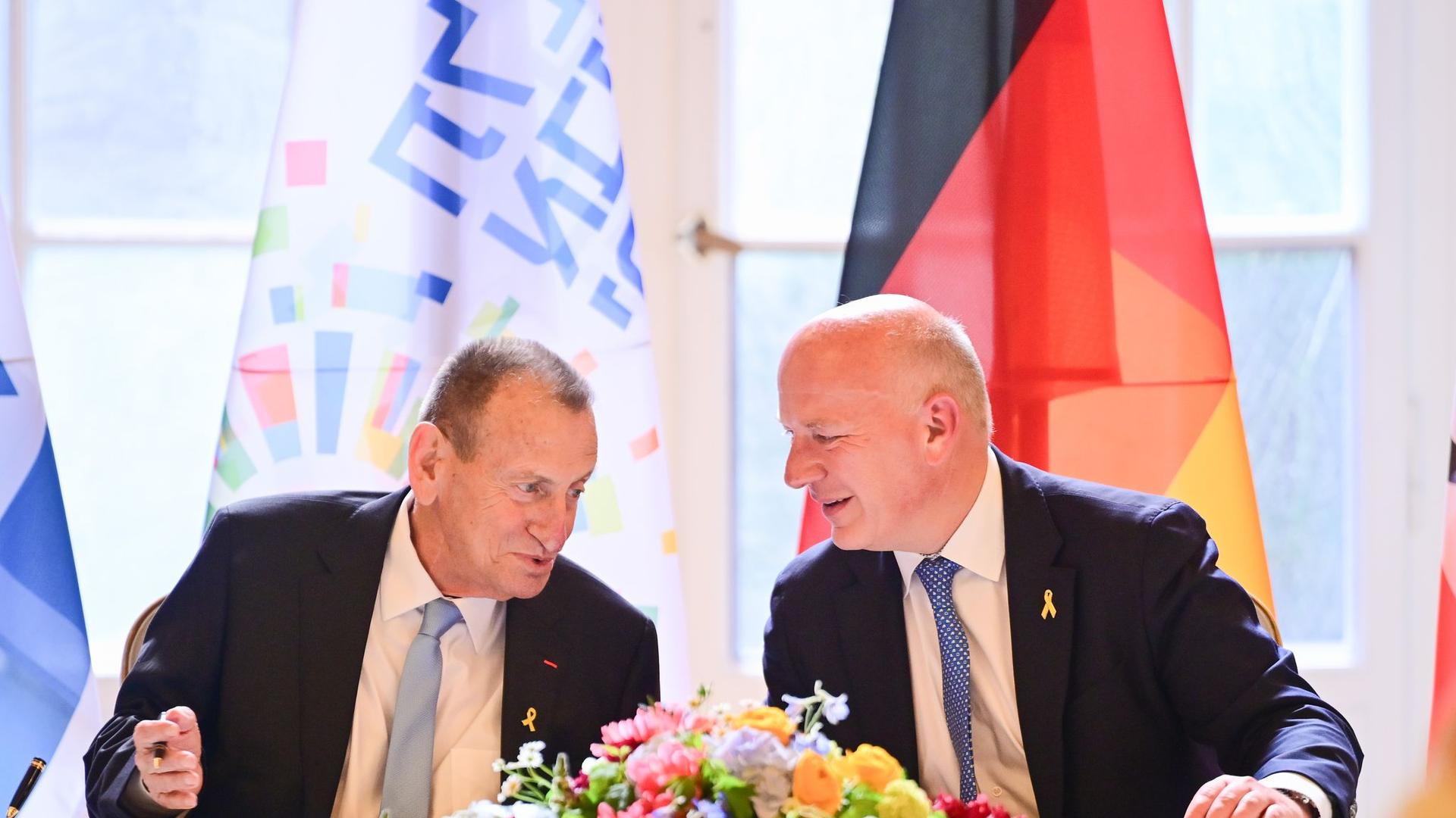 Kommunen: Berlin und Tel Aviv besiegeln Städtepartnerschaft