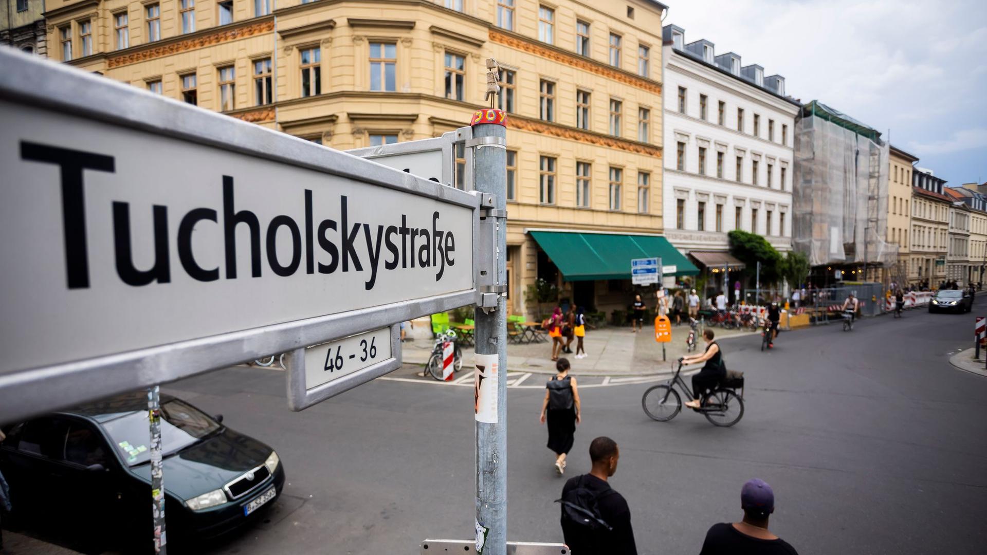 Verkehrspolitik: Gericht: Sperren für Autos in Berlin-Mitte doch zulässig