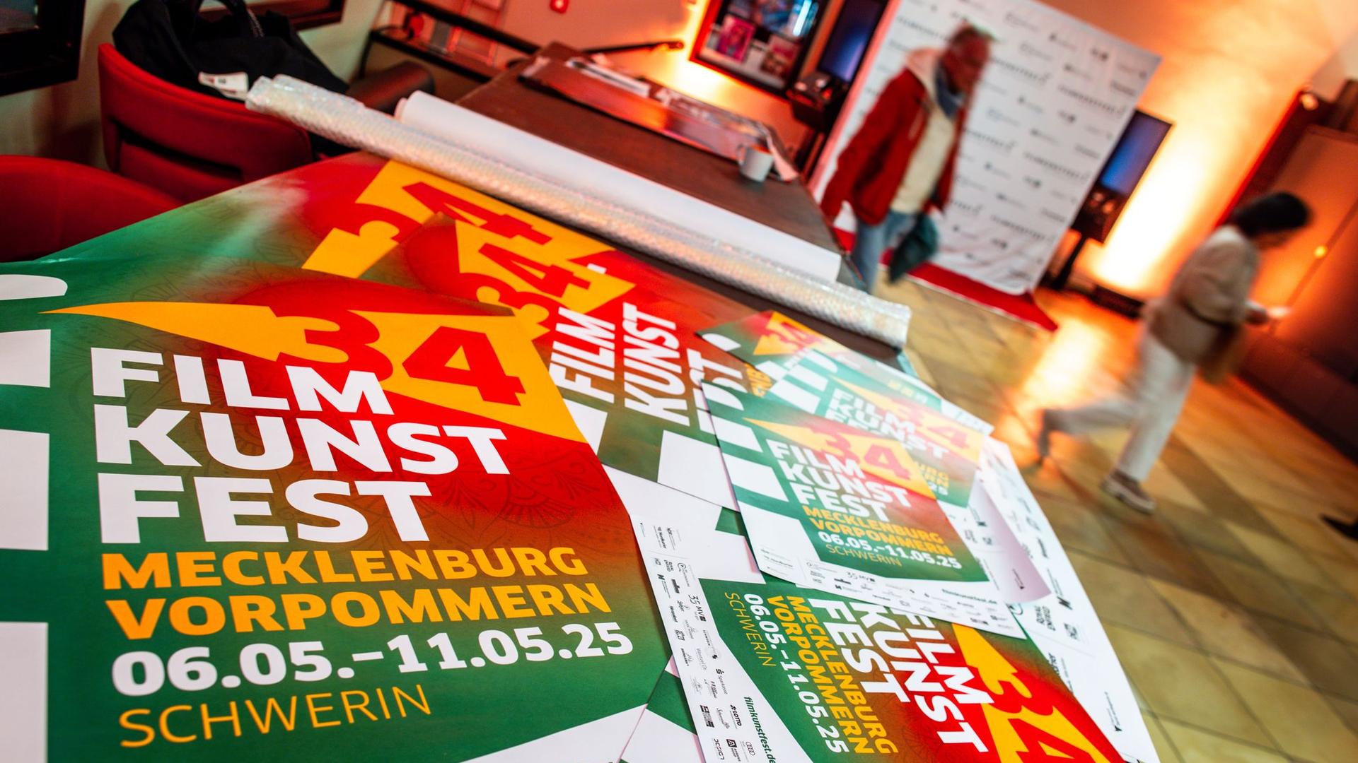 Film: Filmkunstfest MV in Schwerin gestartet - Elf Weltpremieren
