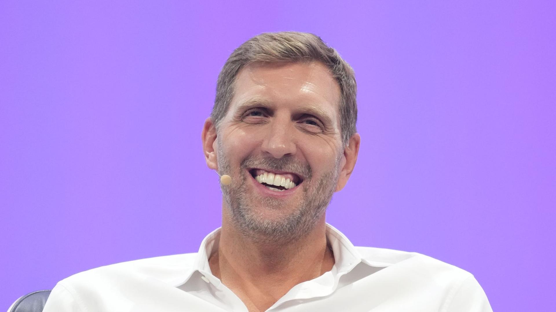 OMR in Hamburg: Nowitzki hat "Looking for Freedom" gegen Stress geholfen