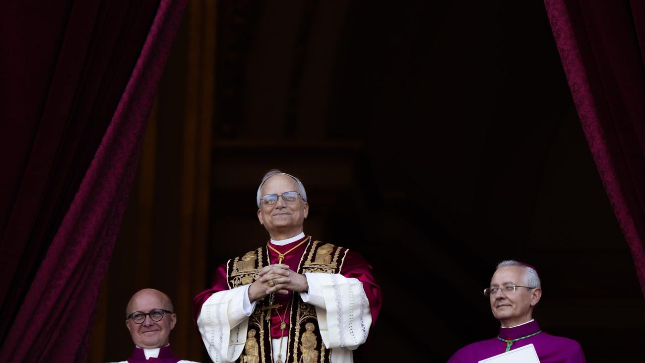 Neuer Papst: Ministerpräsident: Papstwahl "starkes Signal" für die Welt