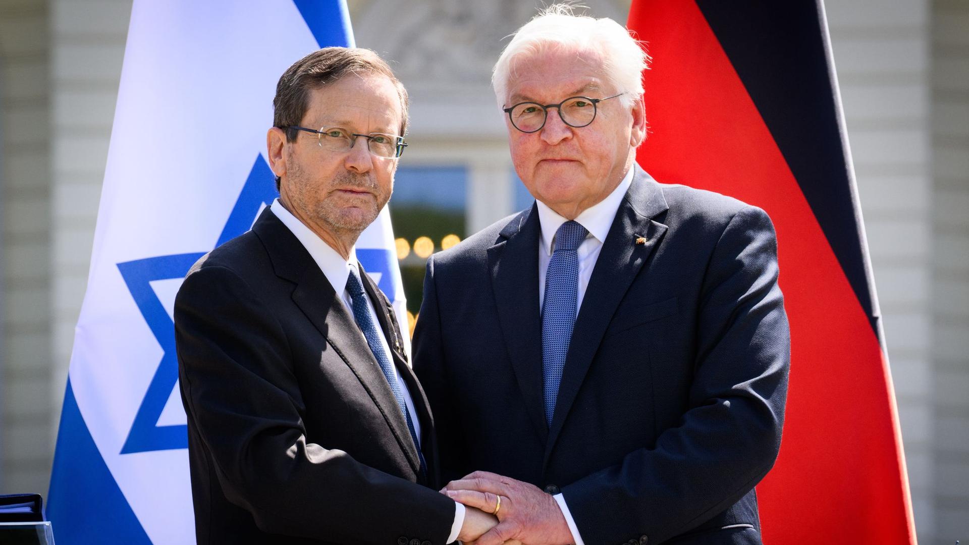 Beziehungen zu Israel: Deutsch-israelisches Jubiläum im Schatten des Gaza-Krieges