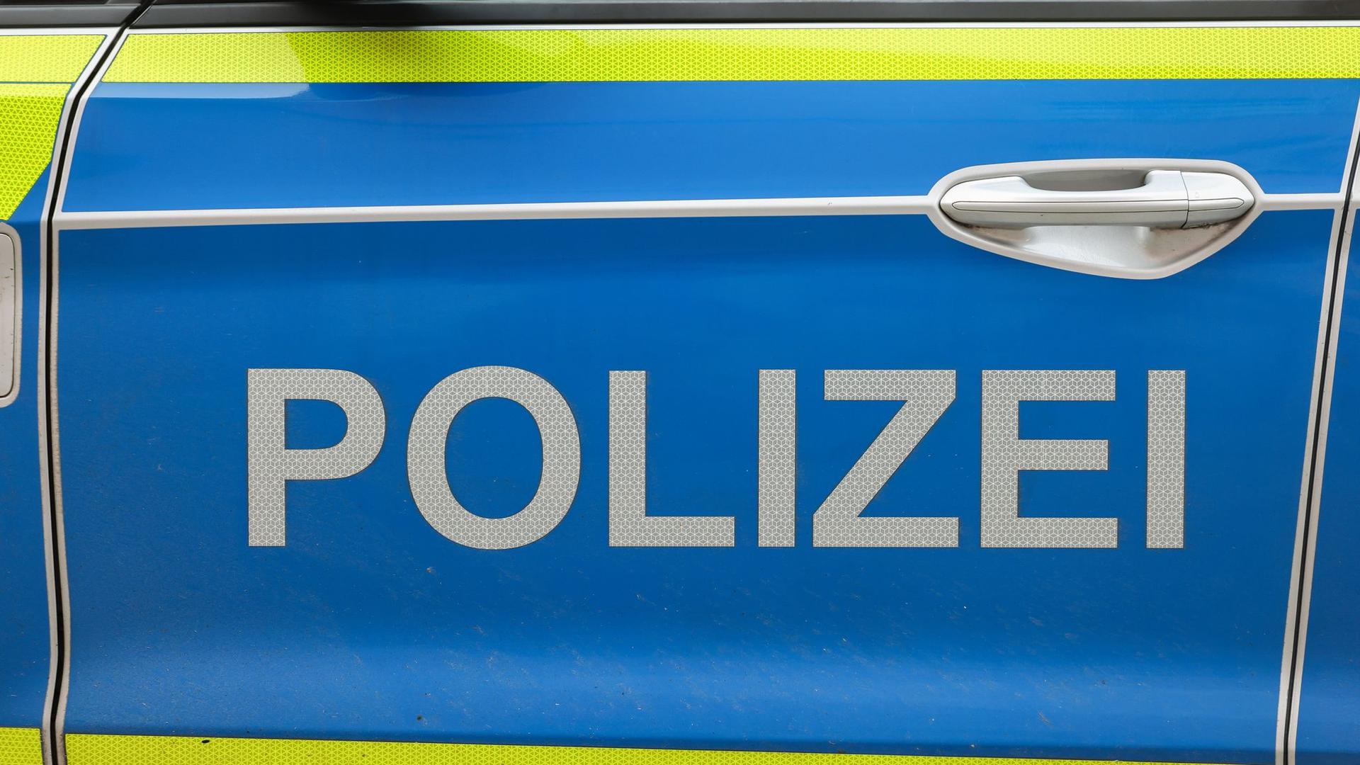 Unfälle: Autofahrer stirbt nach Unfall in Berlin