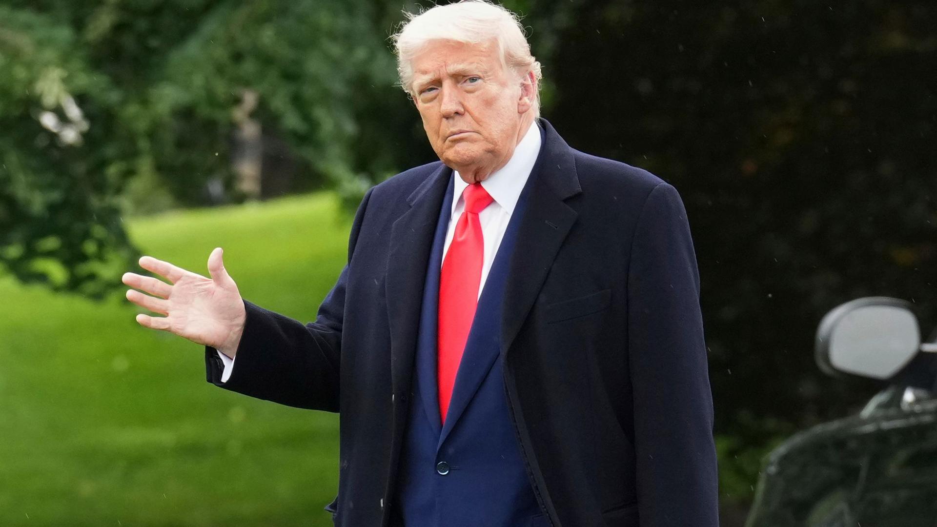Apple-Konzern: Trump will iPhone-Produktion in den USA und droht mit Zöllen