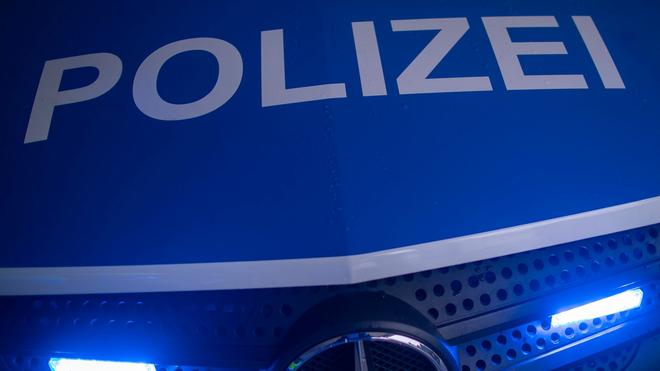 टॉगल लेबल: पुलिस एक सुपरमार्केट में मुड़े हुए लेबल के साथ धोखाधड़ी के प्रयास के लिए बुला रही है। (प्रतीक छवि)