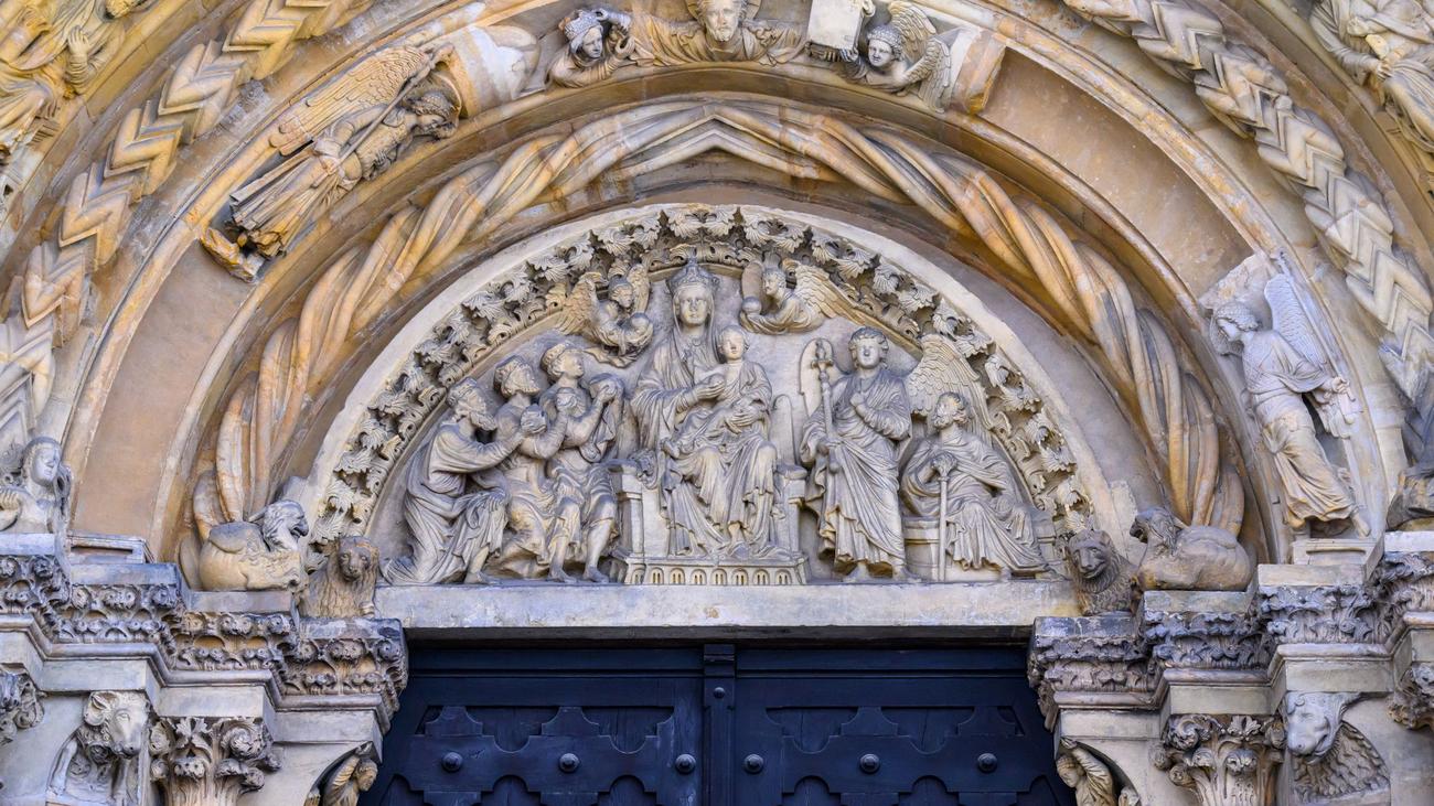 Architektur: 800 Jahre Goldene Pforte - 3.000 Gäste bei Festwochen