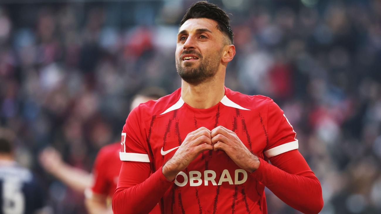 Fußball-Bundesliga: Auch Offensiv-Ass Grifo verlängert beim SC Freiburg