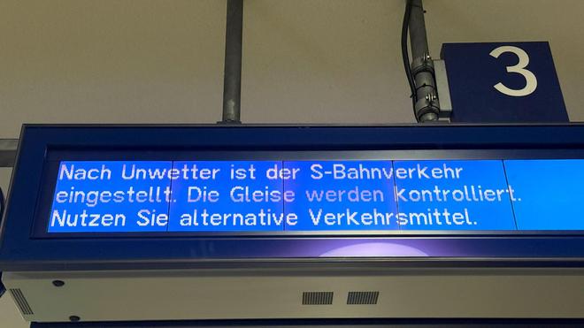  Der Zugverkehr war in Berlin zwischenzeitlich eingestellt.
