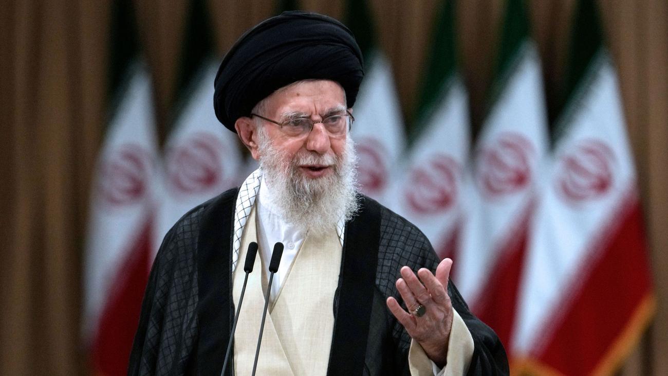Nach dem Krieg mit Israel: Irans oberster Führer warnt USA vor weiteren Angriffen