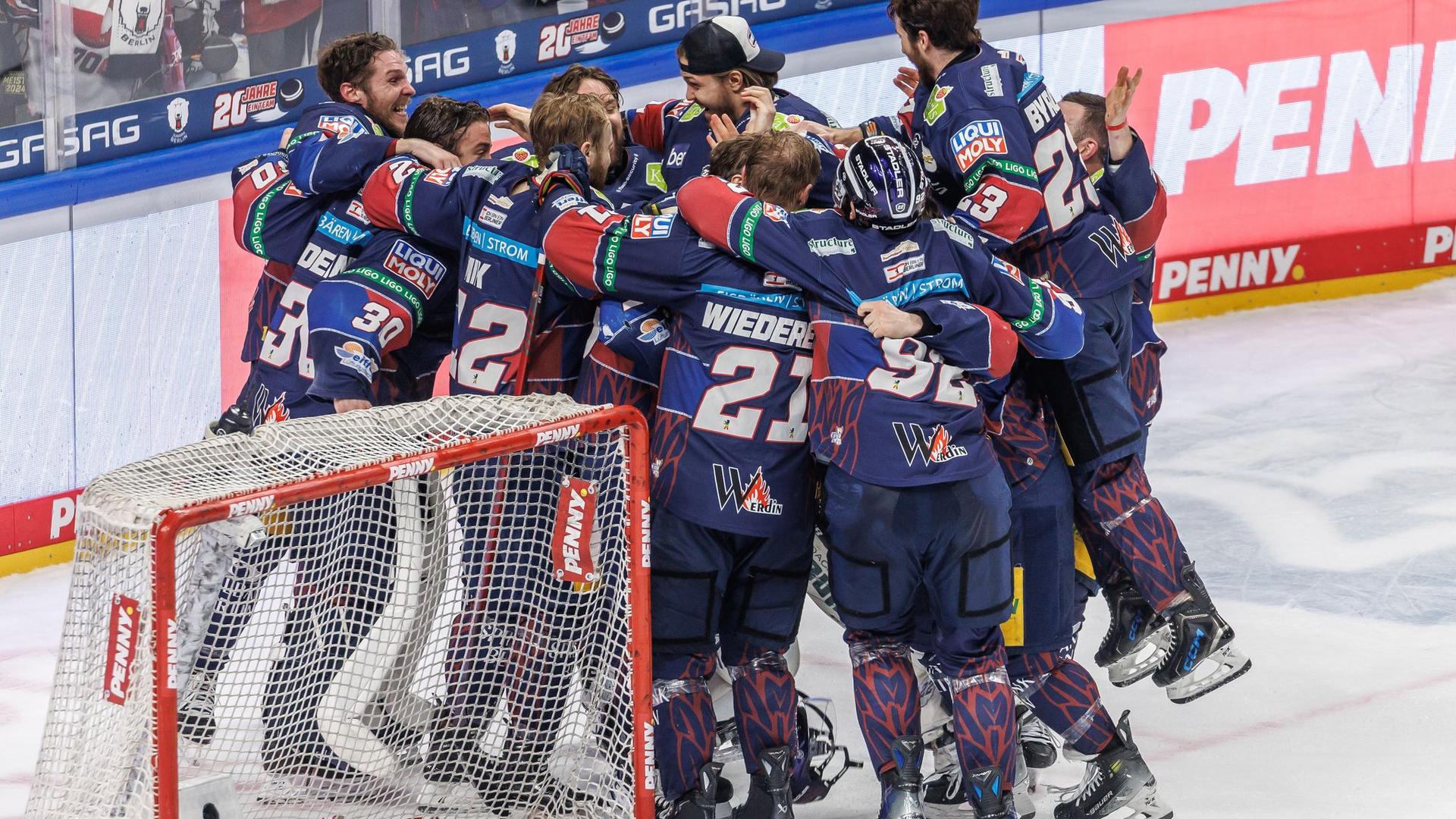 Deutsche Eishockey Liga: Winter Game: Eisbären gegen Dresden unter freiem Himmel