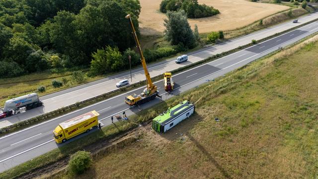Unfall: A19 Richtung Berlin nach Busunglück bei Röbel wieder frei