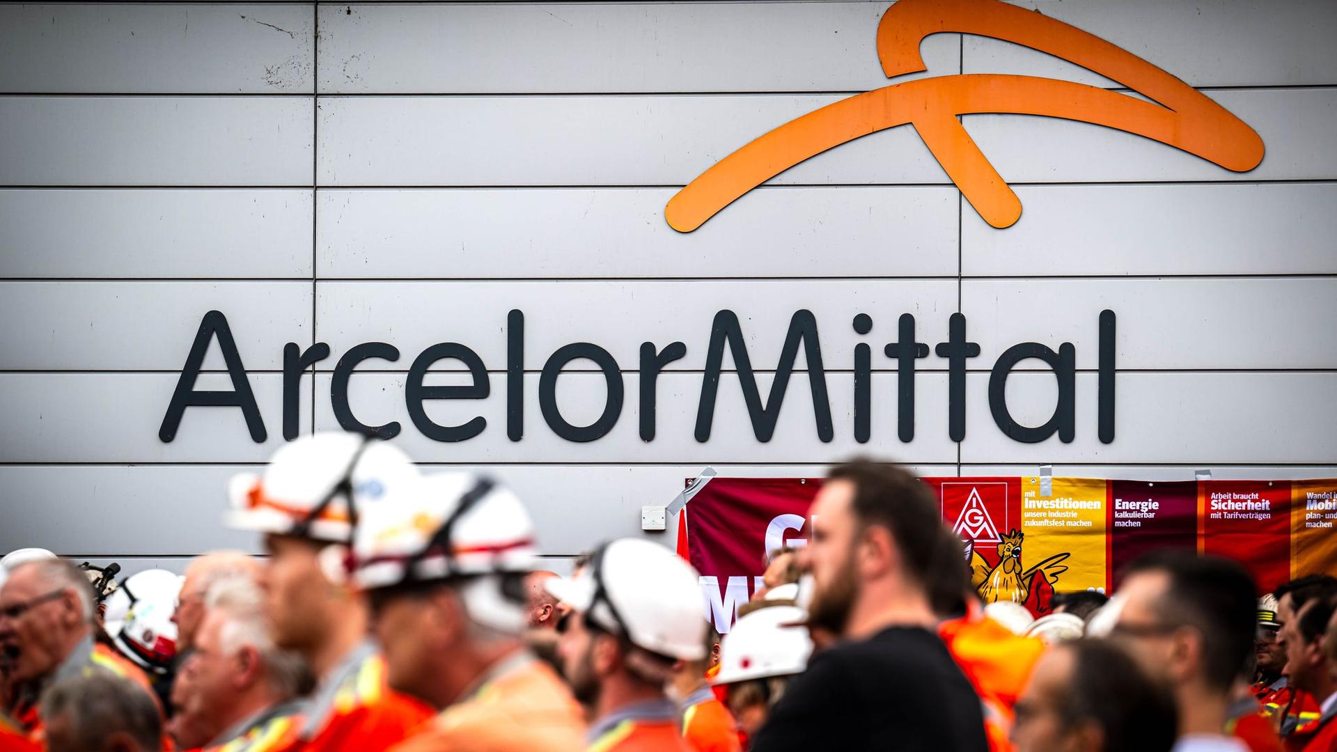 Stahlwerk in der Krise?: ArcelorMittal Bremen trotz Produktivität mit roten Zahlen