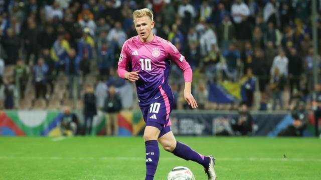 Transfer des Stürmers perfekt: Eintracht verpflichtet Nationalspieler Burkardt aus Mainz