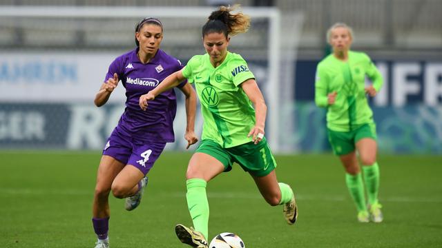 Fußball-Frauen: Chantal Hagel verlässt VfL Wolfsburg