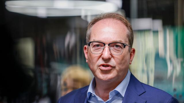 Treffen von Innenministern: Dobrindt lädt zum "Migrationsgipfel" auf der Zugspitze