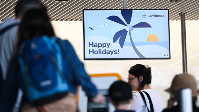 Sommerurlaub: Schulferien-Start am Frankfurter Flughafen