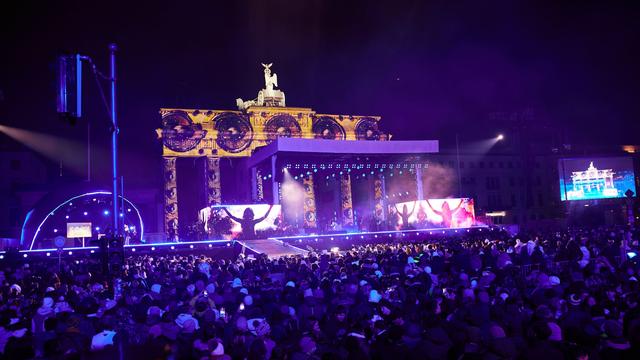 Party für Zehntausende: Silvester-Party am Brandenburger Tor vor möglichem Aus