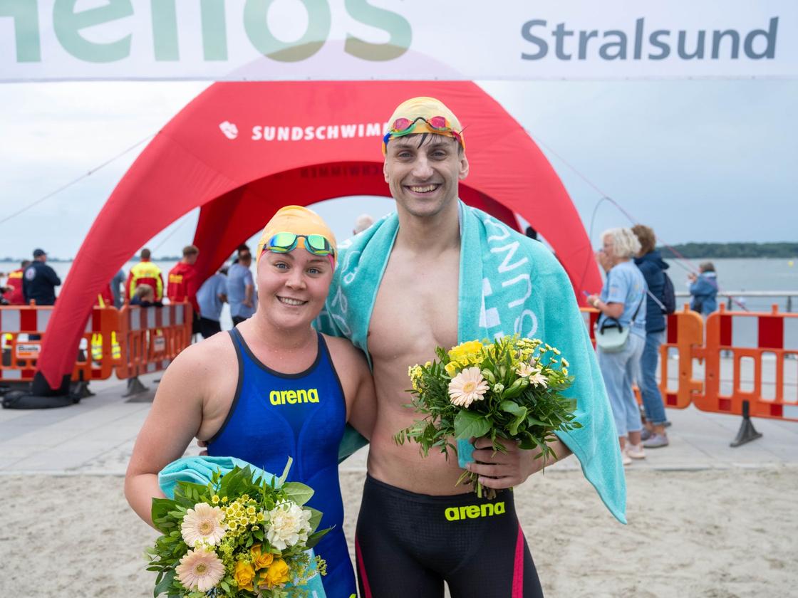 Barbara camila orth nua a gorgeous and voluptuous Latina.