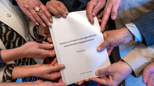 Bavarski deželni zbor podprl obsežno obravnavo primerov zlorab