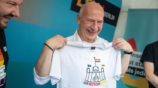 Queere Community: Lesbisch-Schwules Stadtfest hat begonnen