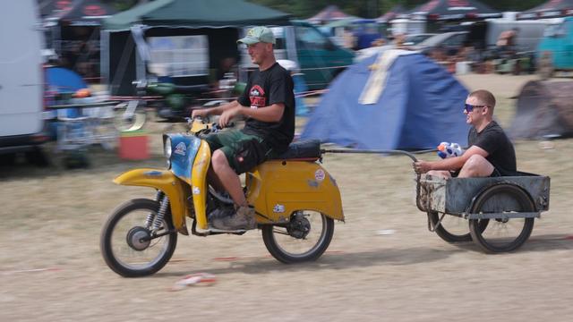 Verfassungsfeindliche Symbole: Weitere Straftaten beim Simson-Treffen in Zwickau erfasst