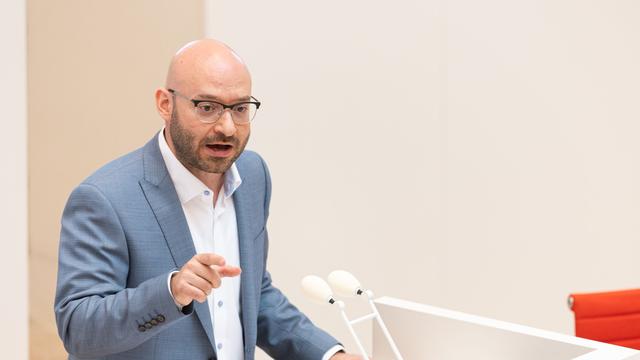 Rechtsextremismus: Rechte Szene in Spremberg: Brandenburgs Minister will helfen