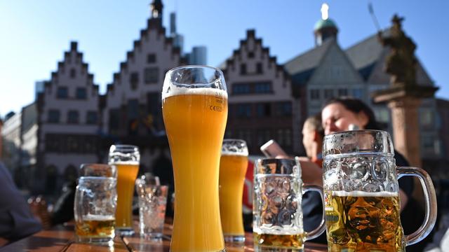 Neuer Tarifvertrag: Mehr Geld für Beschäftigte in Brauereien