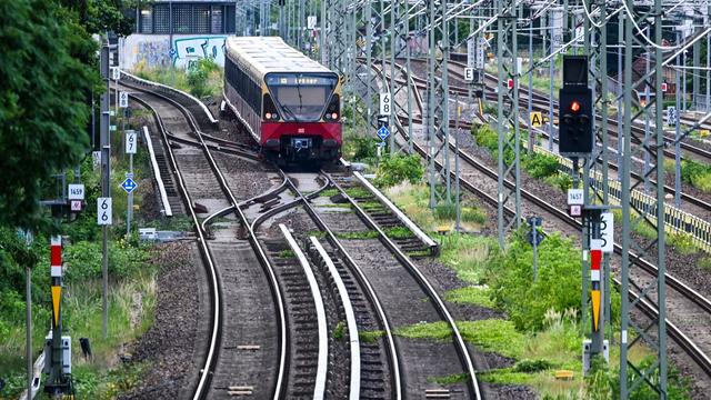 Verkehr: Neue Woche beginnt bei der S-Bahn mit Ausfällen