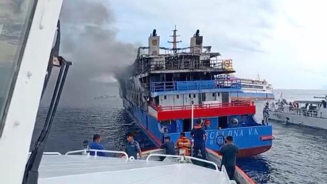 Schiffsunglück in Indonesien: Tödliches Feuer auf Fähre in Sulawesi