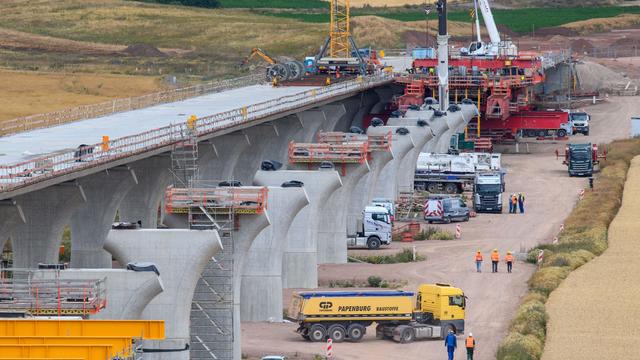 Tarifverträge: Gesetzentwurf da: Bund will Aufträge an Tariftreue koppeln