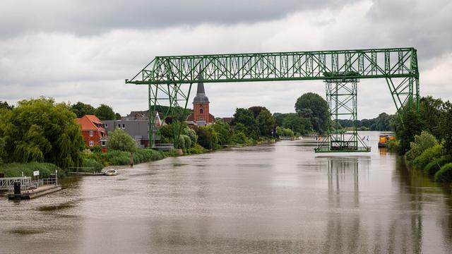Schwebefähre Osten-Hemmoor: Älteste deutsche Schwebefähre rostet – Millionen-Sanierung