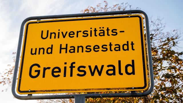 Rassismus: Berliner Schüler bei Klassenfahrt rassistisch beleidigt