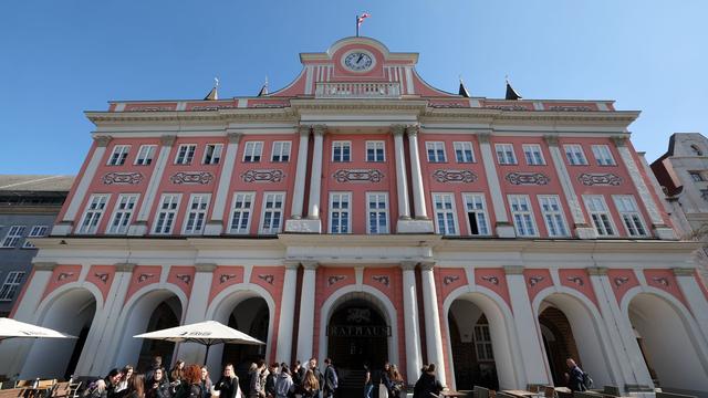 Finanzen: Rostock verhängt Haushaltssperre