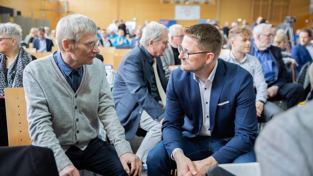 Verfassungsschutz: AfD zieht Eilantrag gegen Einstufung als rechtsextrem zurück