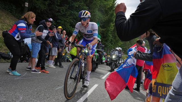 Tour de France: Trotz Einbruchs: Lipowitz weiter Dritter im Weißen Trikot
