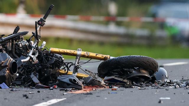 Unfall in Köln: Zwei Motorradfahrer bei Unfall getötet
