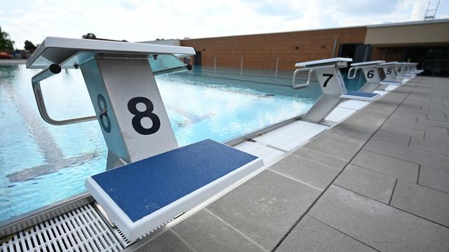 Schwimmbäder: Größtes städtisches Bauprojekt - Bad in Delitzsch eröffnet